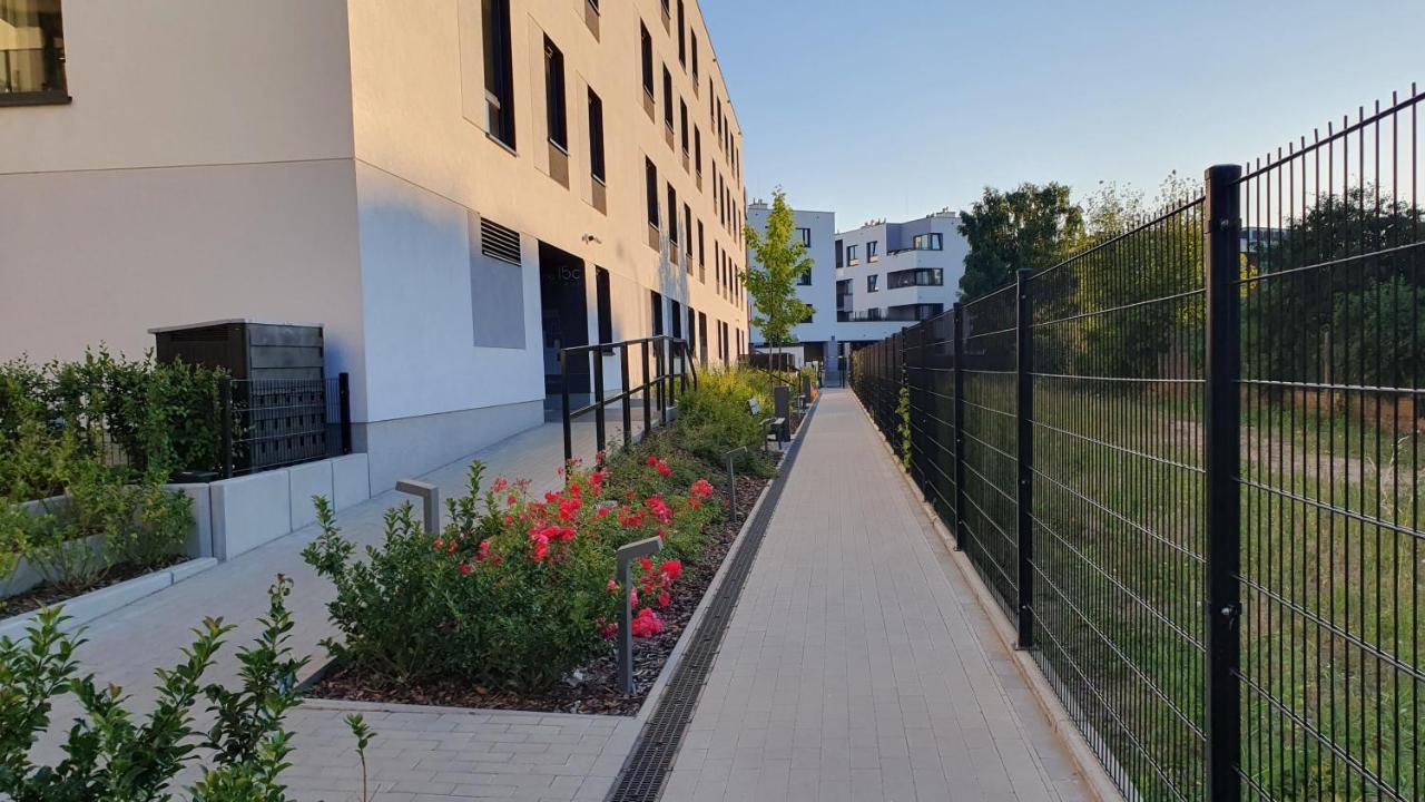 Mieszkanie Zielony Targowek Varşovia Exterior foto